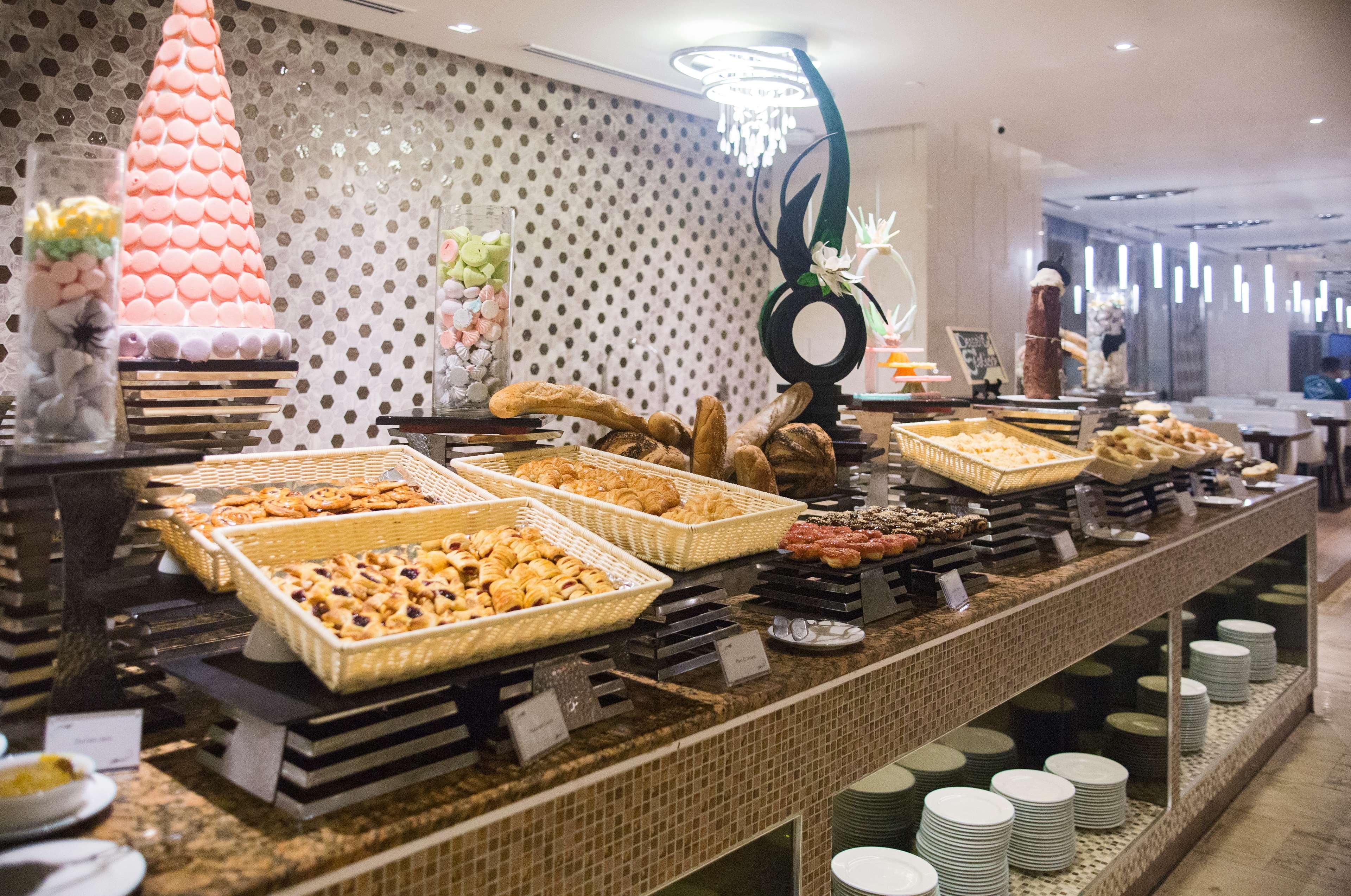 Bai Hotel Cebu Екстериор снимка