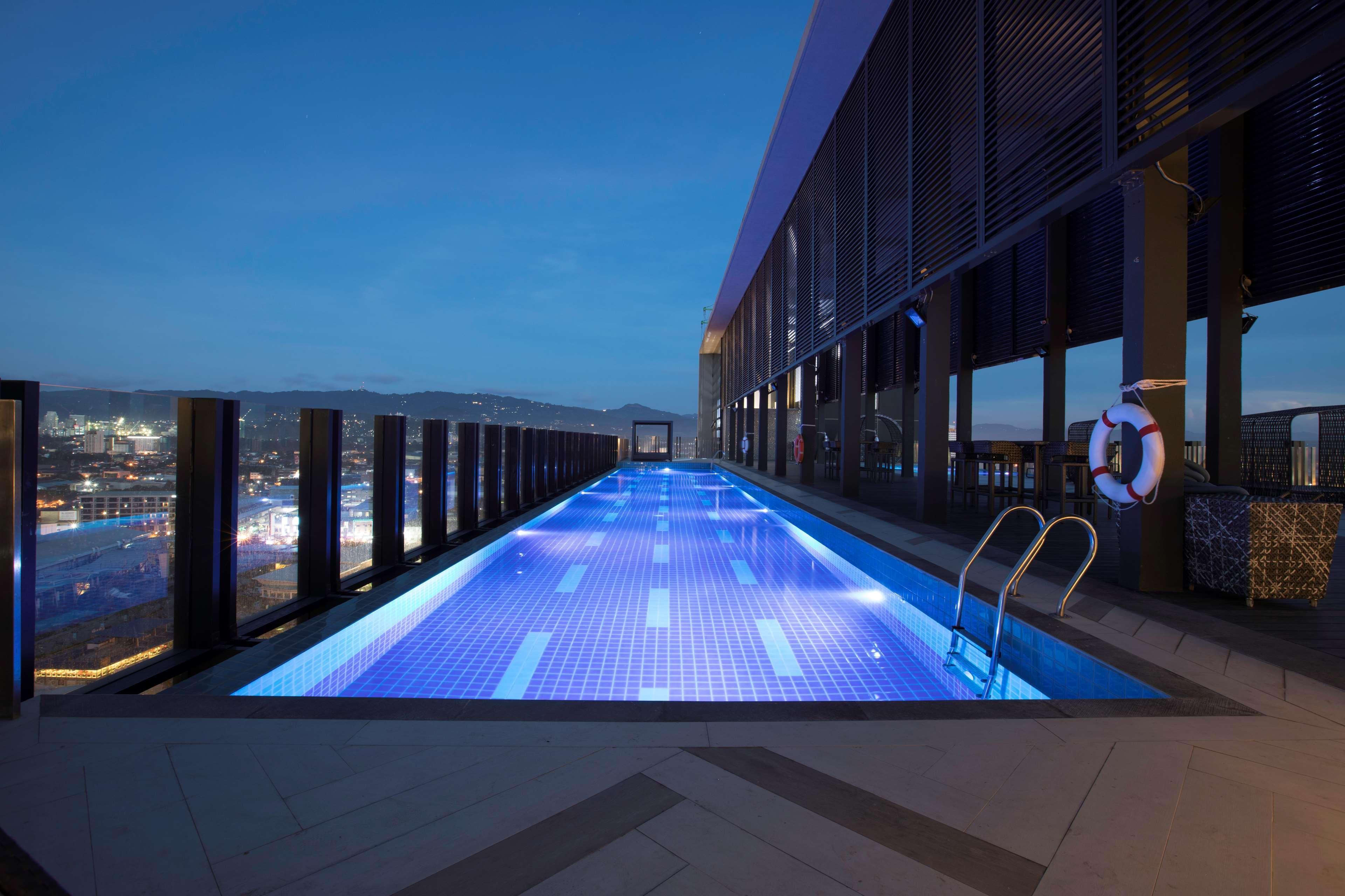 Bai Hotel Cebu Екстериор снимка