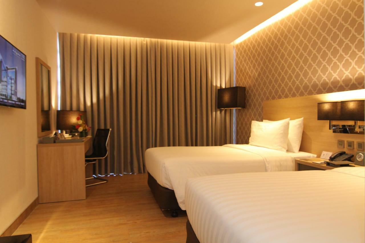 Bai Hotel Cebu Екстериор снимка